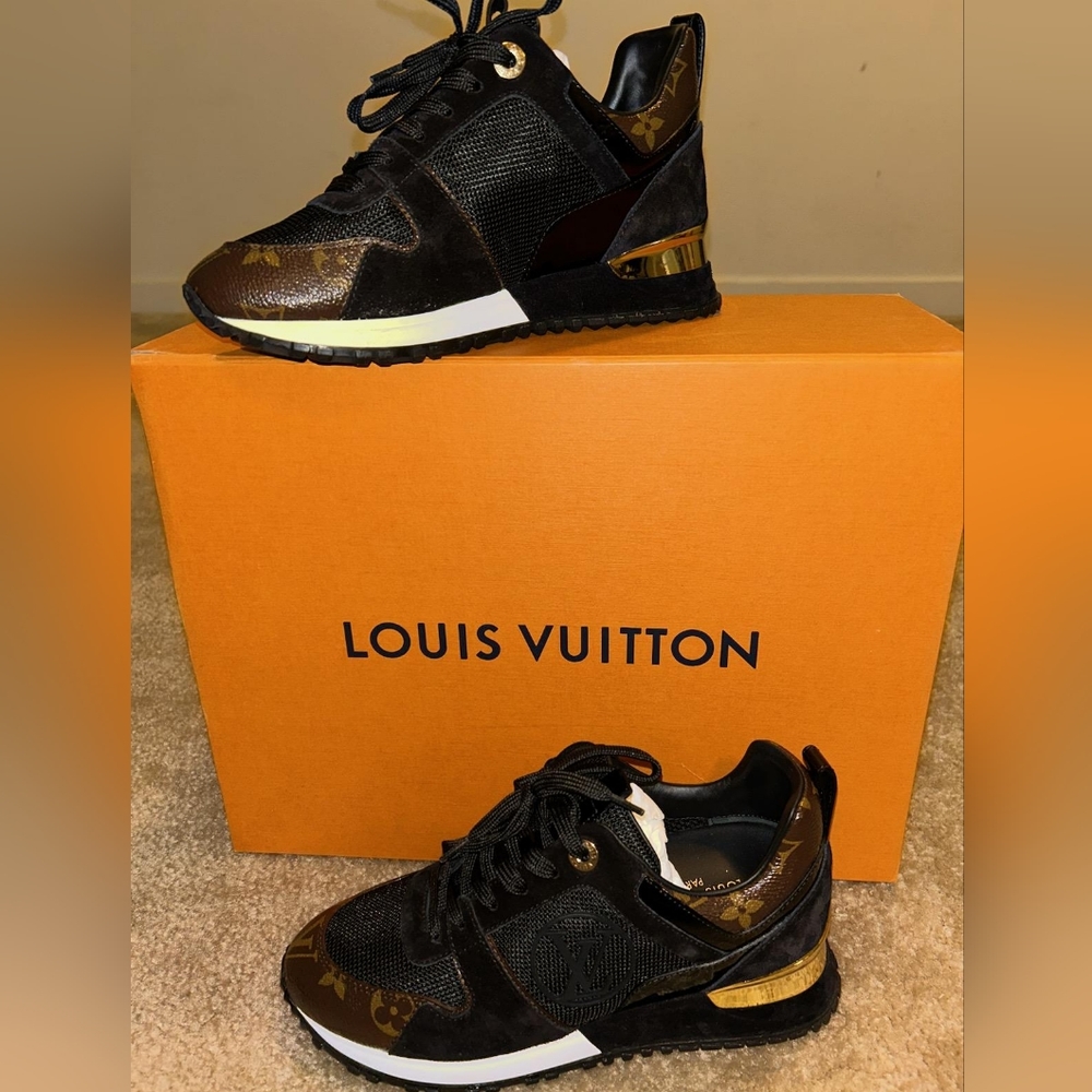Louis Vuitton Sneakers